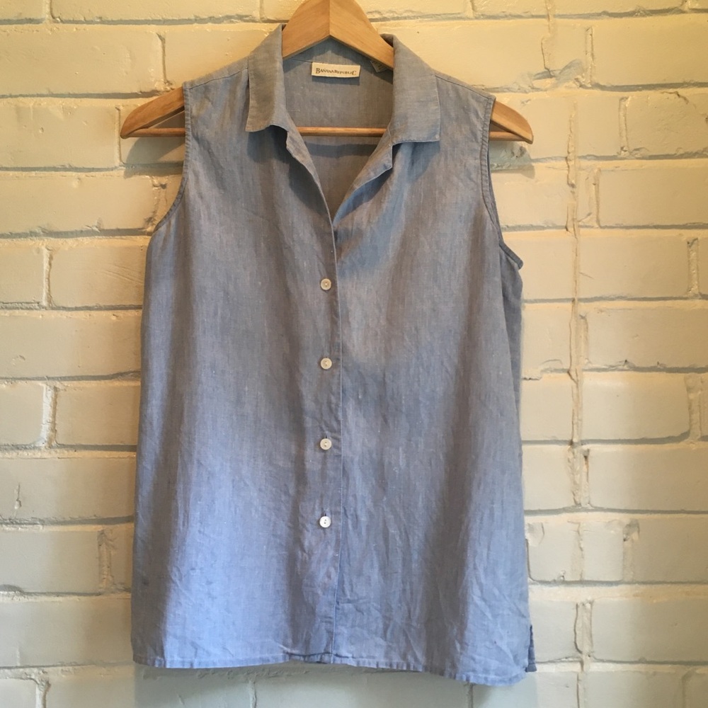 FREE WITH BUNDLE | BR Linen Button Down Size S